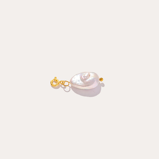 Baroque Drop | Cream Tear